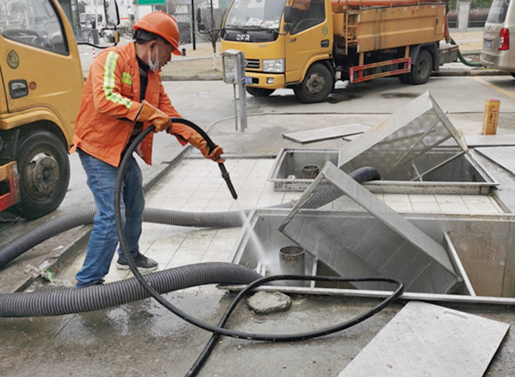 金波乡隔油池清理